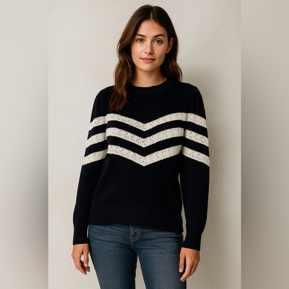 LOFT Navy Chevron Stripe Sweater – Size L – Great Condition